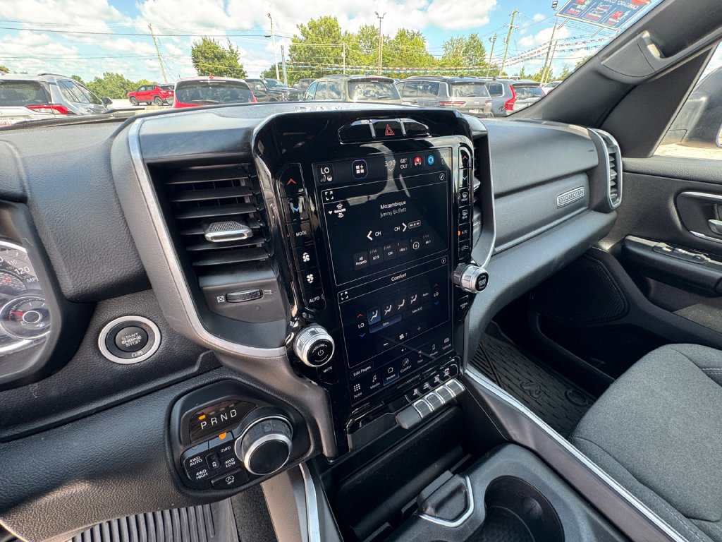 Used 2023 RAM 1500 Big Horn AWD/4WD image 27