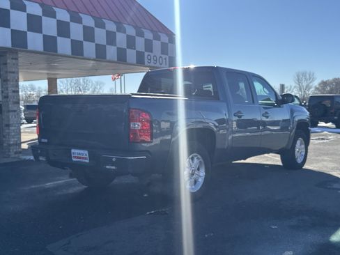 Used 2010 Chevrolet Silverado 1500 LTZ w/ Convenience Package image 7