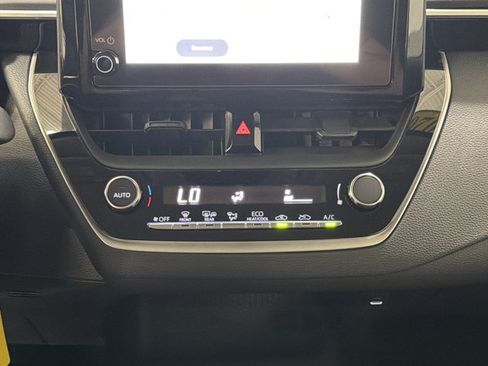Used 2026 Toyota Corolla LE FWD image 32