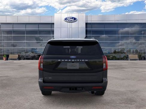 New 2026 Ford Expedition Active AWD/4WD image 5