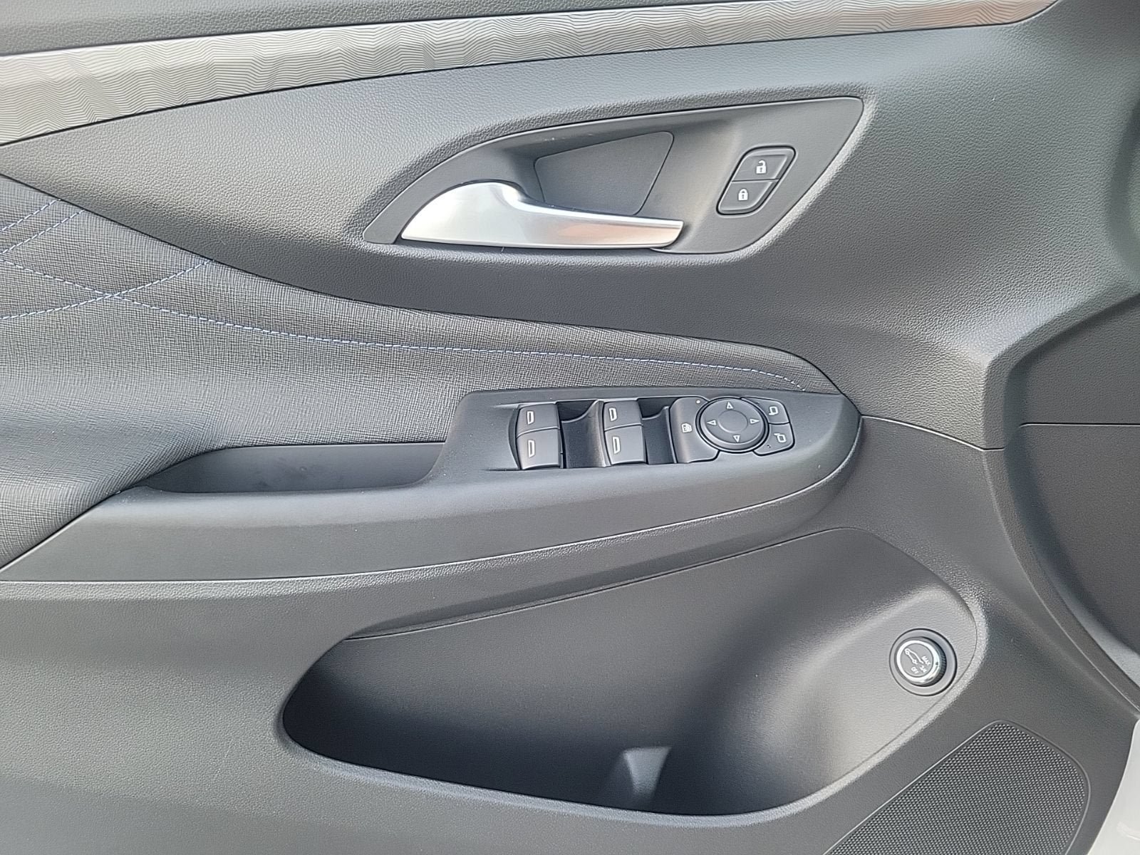 New 2026 Buick Envista Sport Touring w/ Convenience I Package FWD image 14