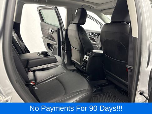 Used 2022 Jeep Compass Trailhawk w/ Trailhawk Elite Group AWD/4WD image 37