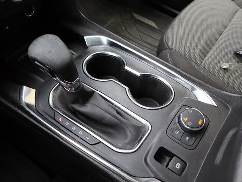 Certified 2023 Chevrolet Traverse LT w/ LPO, Floor Liner Package image 28