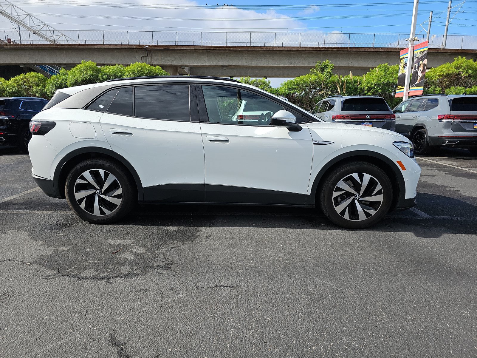 Used 2023 Volkswagen ID.4 Pro RWD image 4