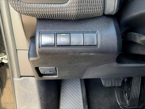 Used 2023 Toyota bZ4X XLE image 59