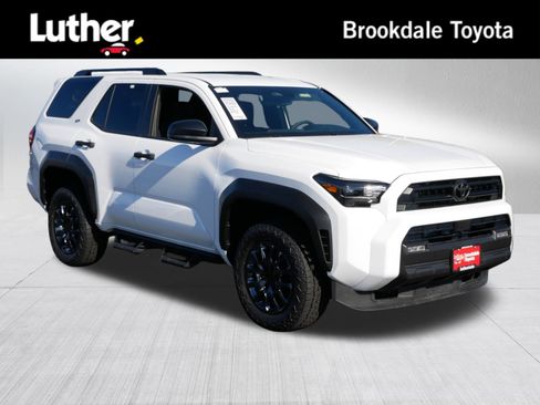 Certified 2025 Toyota 4Runner SR5 image 1