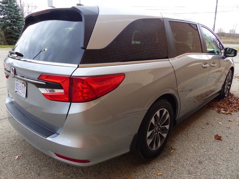 Used 2024 Honda Odyssey EX-L image 10