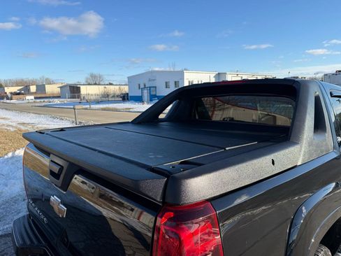 Used 2010 Chevrolet Avalanche LT w/ Luxury Package image 20