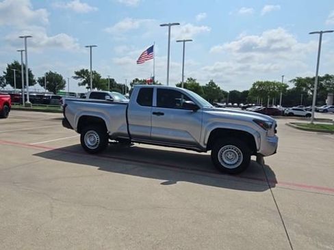 Used 2025 Toyota Tacoma SR w/ SR Upgrade Package RWD image 9