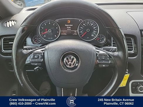 Used 2017 Volkswagen Touareg Wolfsburg Edition AWD/4WD image 5