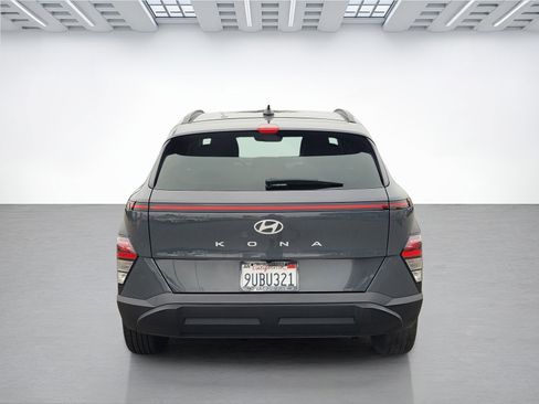 Certified 2025 Hyundai Kona SEL image 5