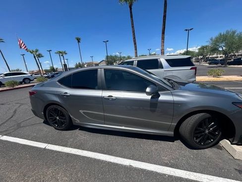 Used 2026 Toyota Camry SE w/ Convenience Package FWD image 4