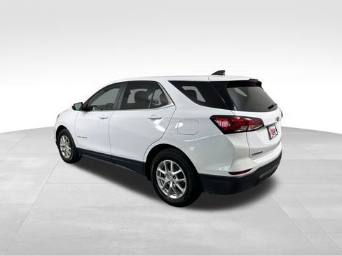 Used 2023 Chevrolet Equinox LT FWD image 4