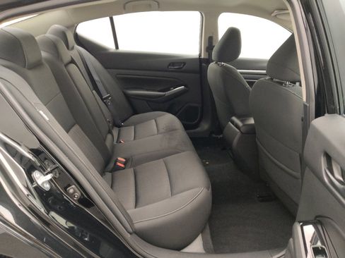 Used 2023 Nissan Altima 2.5 SV image 19