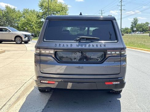 Used 2024 Jeep Grand Wagoneer L Series II w/ Quick Order Packagew 28T AWD/4WD image 24