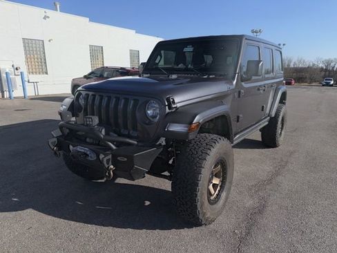 Used 2020 Jeep Wrangler Unlimited Sport S image 2