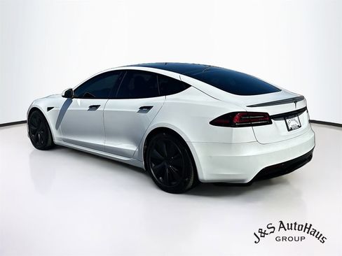 Used 2023 Tesla Model S Plaid image 5