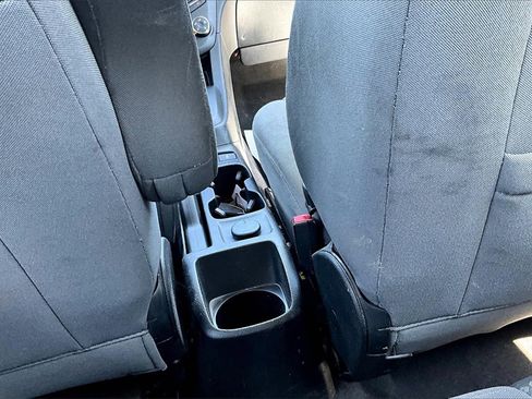 Used 2020 Chevrolet Sonic LT image 30