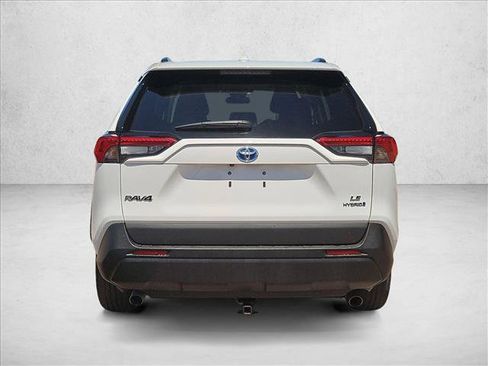 Used 2024 Toyota RAV4 LE AWD/4WD image 7