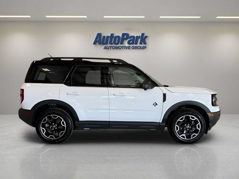Certified 2025 Ford Bronco Sport Outer Banks w/ Outer Banks Tech Package+ AWD/4WD image 8