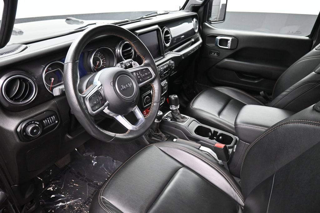 Used 2021 Jeep Wrangler Unlimited Rubicon w/ Dual Top Group AWD/4WD image 24
