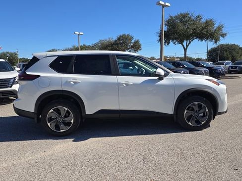 New 2026 Nissan Rogue SV image 9