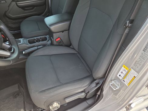 Certified 2018 Jeep Wrangler Unlimited Sport S AWD/4WD image 14