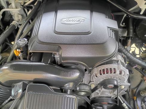 Used 2014 Chevrolet Tahoe LT w/ Suspension Package, Off-Road image 69