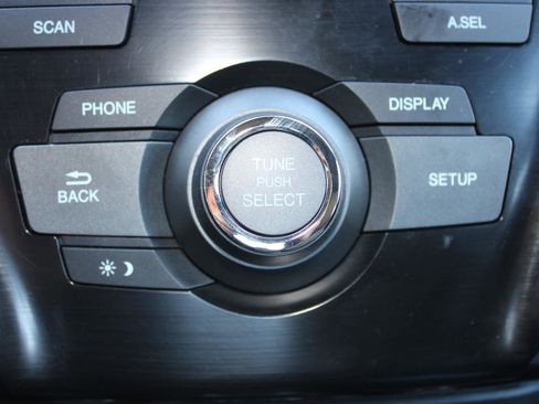 Used 2019 Acura ILX image 19