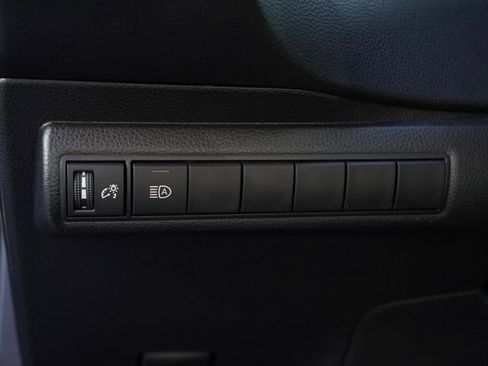 Used 2023 Toyota Corolla LE image 8