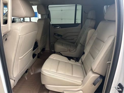 Used 2017 GMC Yukon XL Denali w/ Open Road Package image 10