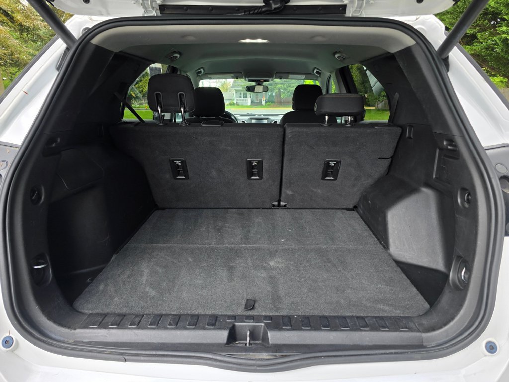 Used 2018 Chevrolet Equinox LT FWD image 15