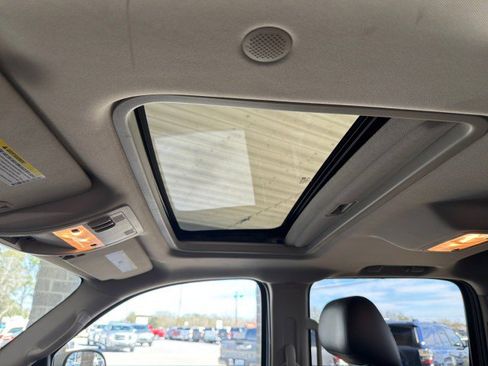 Used 2010 GMC Sierra 1500 SLT w/ All-Terrain Package image 30