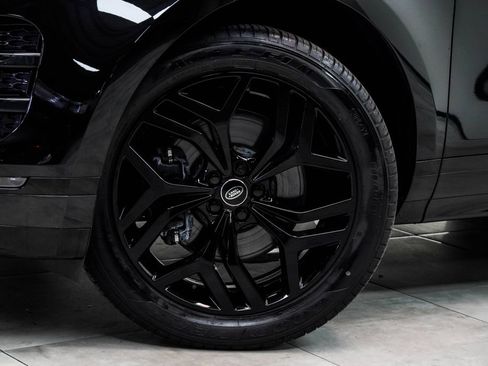 Used 2023 Land Rover Range Rover Evoque R-Dynamic SE AWD/4WD image 3