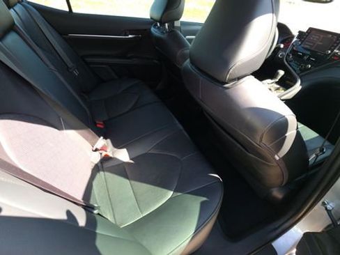 Used 2021 Toyota Camry XSE image 28