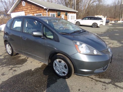Used 2013 Honda Fit image 5