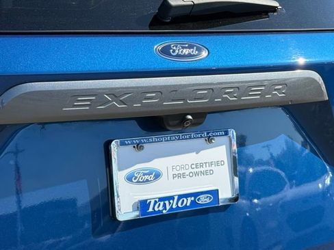 Certified 2023 Ford Explorer XLT w/ Equipment Group 202A AWD/4WD image 30