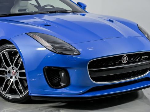 Used 2018 Jaguar F-TYPE R-Dynamic AWD/4WD image 3