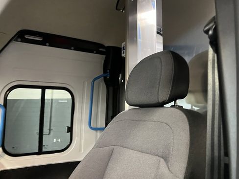 Used 2024 RAM ProMaster 3500 w/ Delivery Van Package image 23