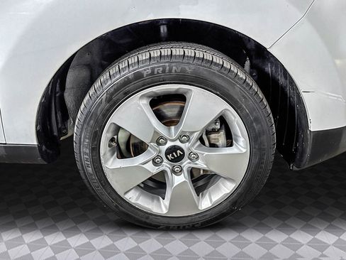 Used 2018 Kia Soul Base image 34