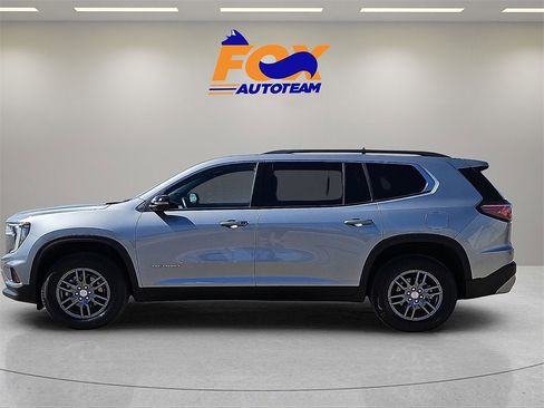 Used 2025 GMC Acadia Elevation image 2
