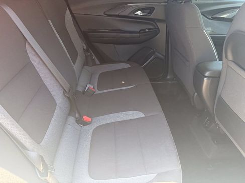 Used 2023 Chevrolet TrailBlazer LT w/ Convenience Package FWD image 18