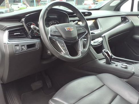 Used 2023 Cadillac XT5 Premium Luxury AWD/4WD image 12