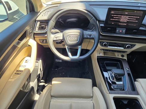 Used 2023 Audi Q5 e Premium Plus w/ Premium Plus Package AWD/4WD image 14