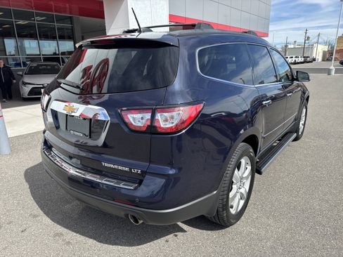 Used 2016 Chevrolet Traverse LTZ w/ LPO, 'HIT The Road' Package AWD/4WD image 4