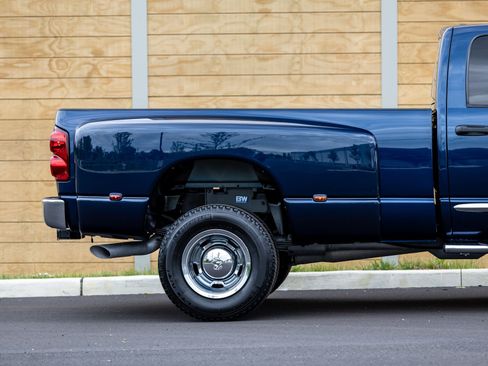Used 2008 Dodge Ram 3500 Truck Laramie w/ Trailer Tow Group AWD/4WD image 17