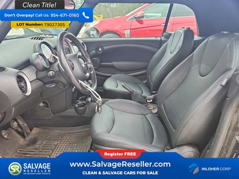 Used 2015 MINI Cooper Convertible image 9