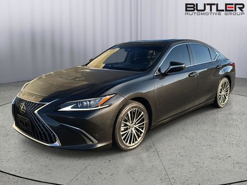 Certified 2022 Lexus ES 350 w/ Premium Package image 1