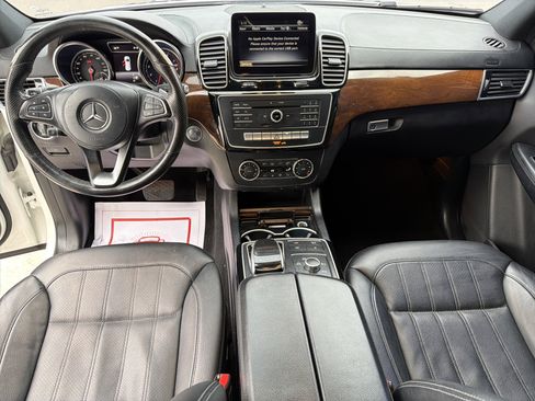 Used 2018 Mercedes-Benz GLS 450 4MATIC image 15