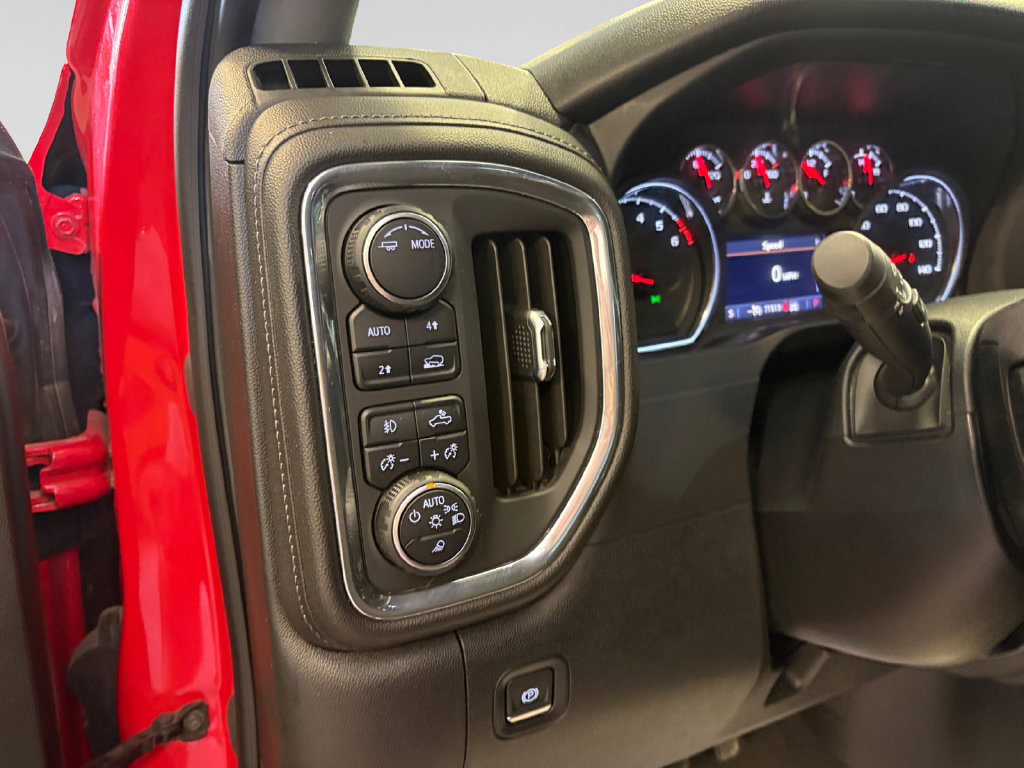 Used 2020 Chevrolet Silverado 1500 RST w/ All-Star Edition AWD/4WD image 18